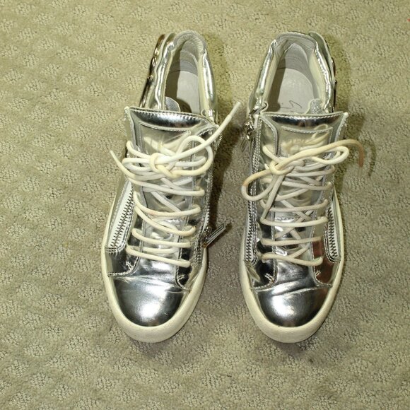 Size 7 / 37 - Giuseppe Zanotti Silver Patent Double Zip High Top Winged Sneakers - Picture 2 of 7